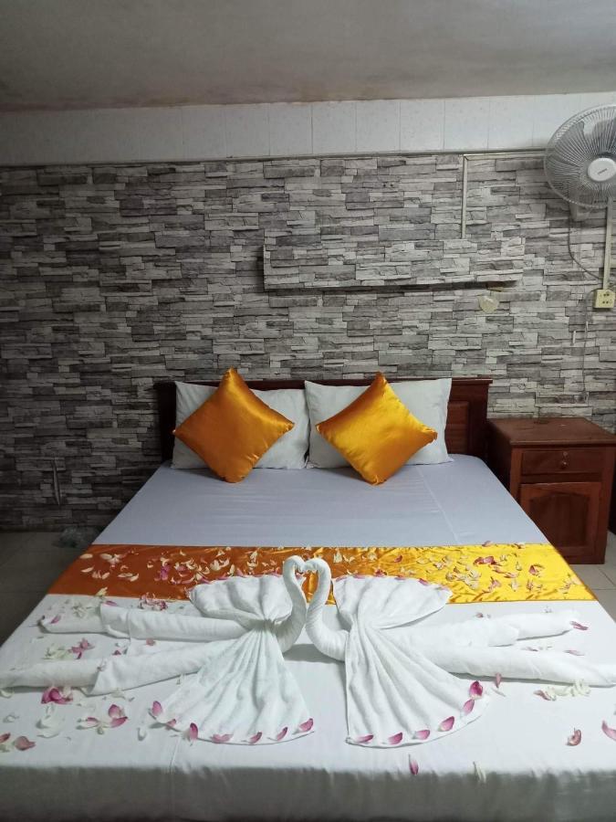 White River Guesthouse Phnom Penh Exterior foto